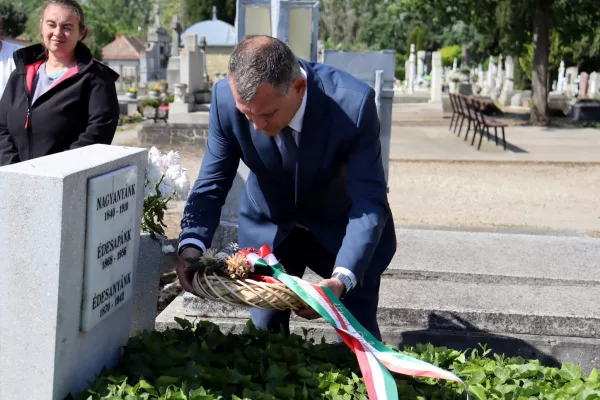 Megemlékezés Temesközy István helytörténészről