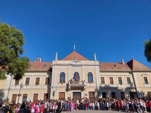 Éneklő Abony ??