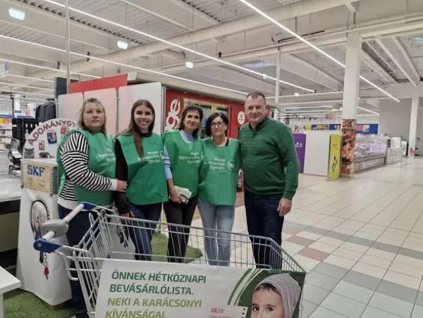 Folytatódik az Élelmiszerbank Egyesület által lehetővé tett gyűjtés