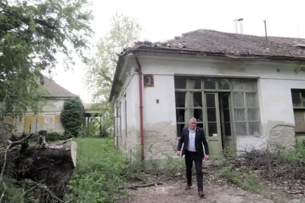 Újabb fontos lépés a Vigyázó-kastély megmentéséért