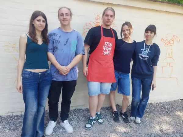✨ Mesefal varázsolja még szebbé a Civil Ház udvarát!