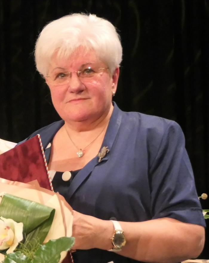 Abony Közneveléséért díjat kapott Szikszay Sándorné