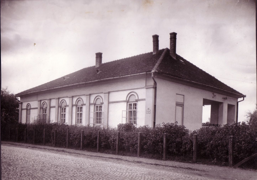 A Kostyán kúria – Abony klasszicista öröksége