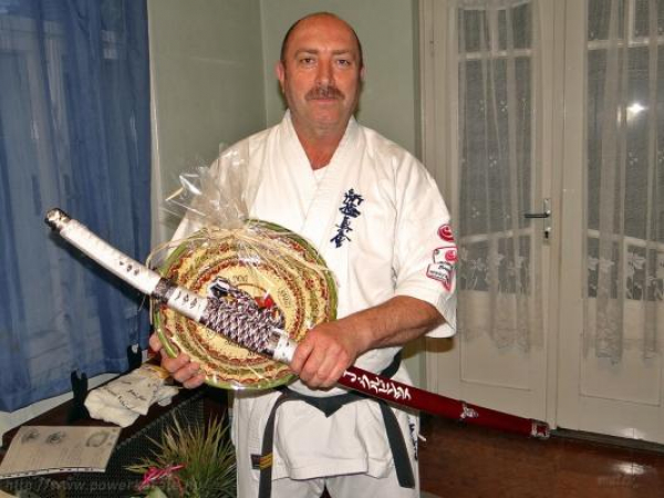 Ma pontosan 40 éves a POWER Karate SE