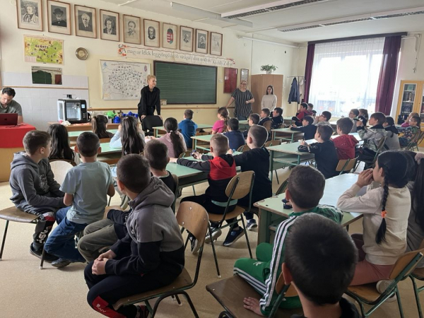 3D nyomtatás bemutató órák a Gyulaiban