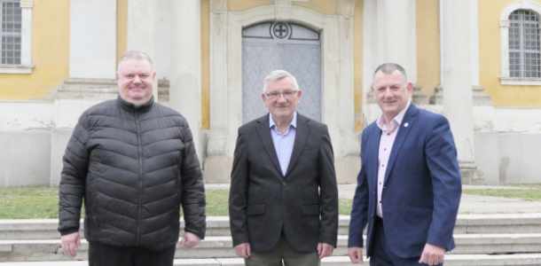 Újabb jó hír Abonynak – folytatódhat a Szent István templom felújítása